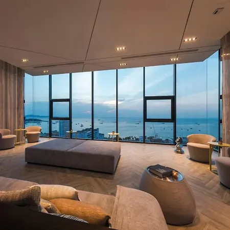 The Base Pattaya: Infinity Pool Apartment Near Walking Street Exterior photo