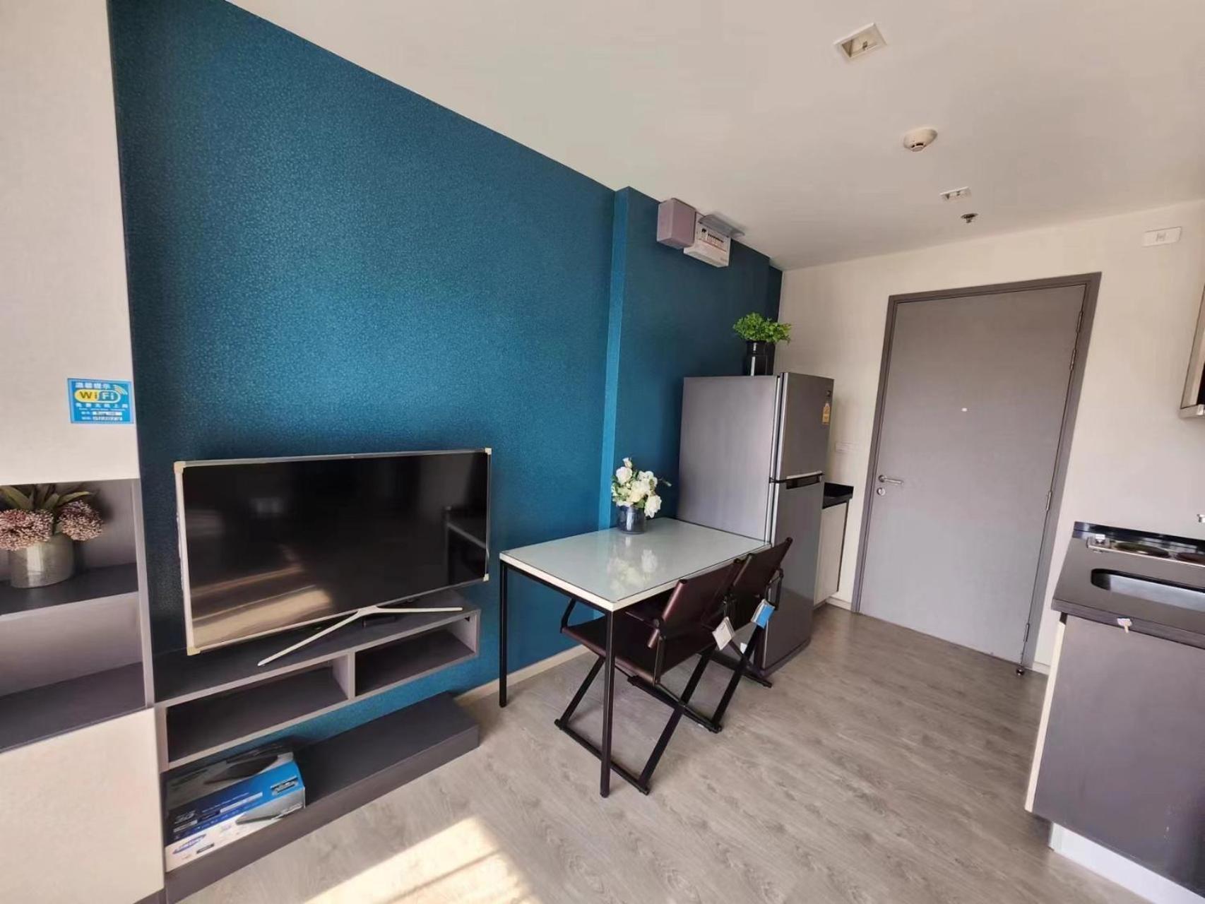 Appartement 芭提雅the Base公寓网红无边泳池 距离海边200多米 步行可到步行街酒吧街商场蒂夫尼人妖秀