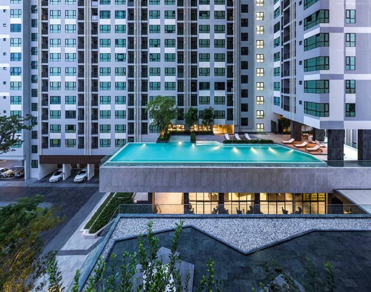 Apartment 芭提雅the Base公寓网红无边泳池 距离海边200多米 步行可到步行街酒吧街商场蒂夫尼人妖秀 Pattaya